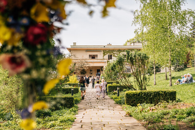 Velikonoce, vila Stiassni