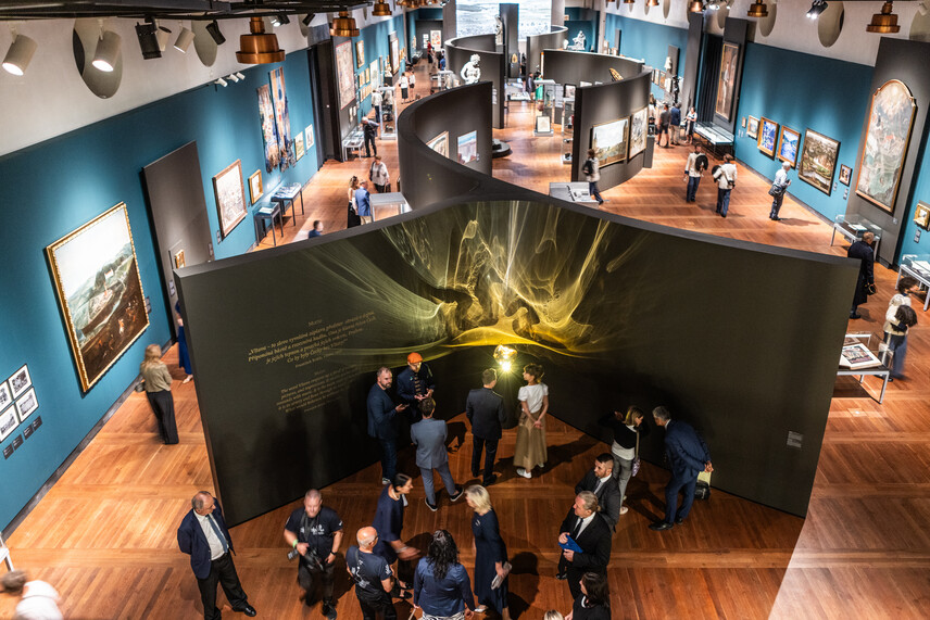 © Hana Connor © Hana Connor